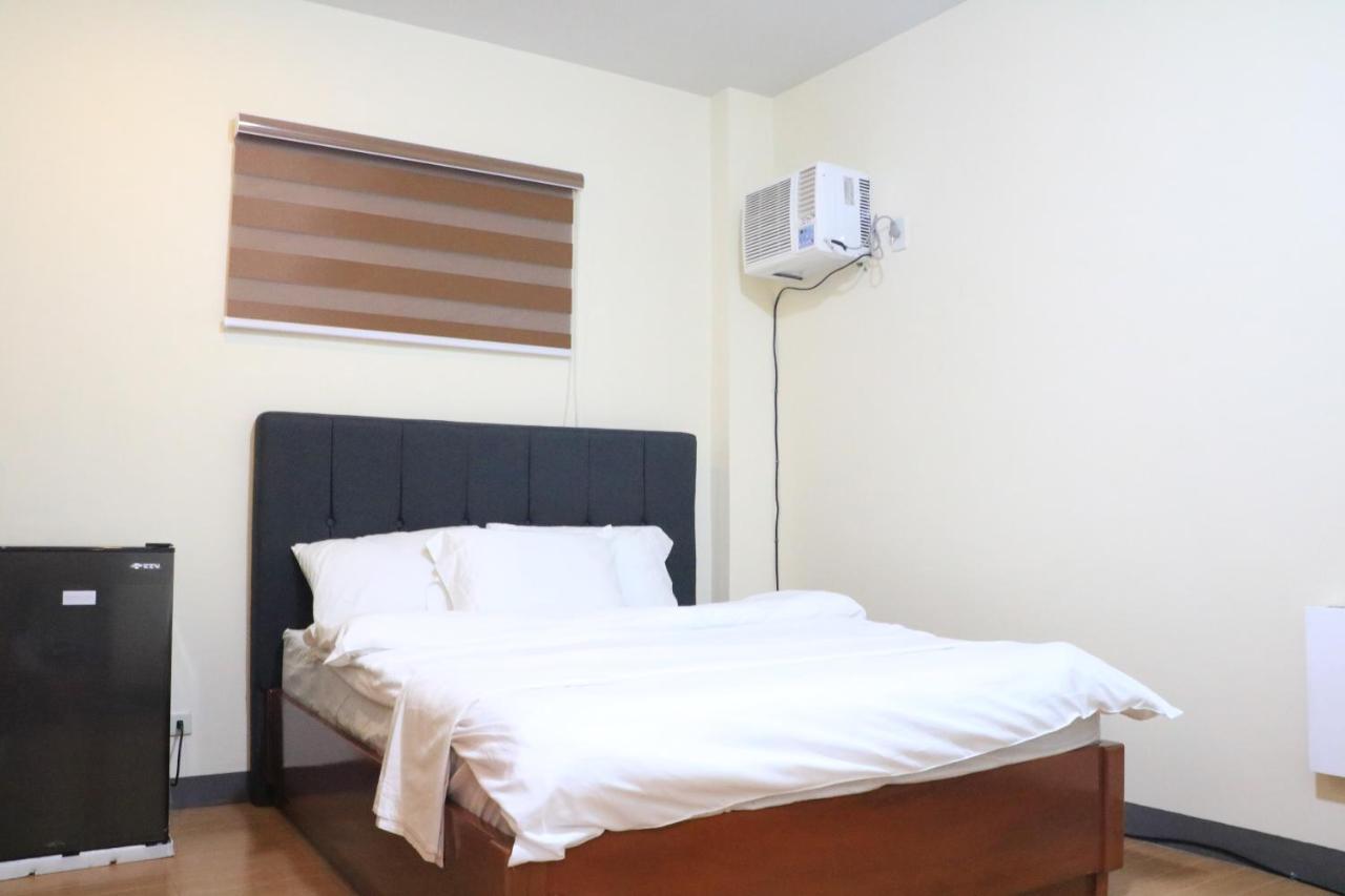 Anicia Guesthouse Rooms Paranaque City Exterior photo